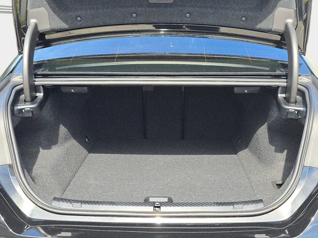 Used 2025 BMW i5 M60 w/ Executive Package image 14