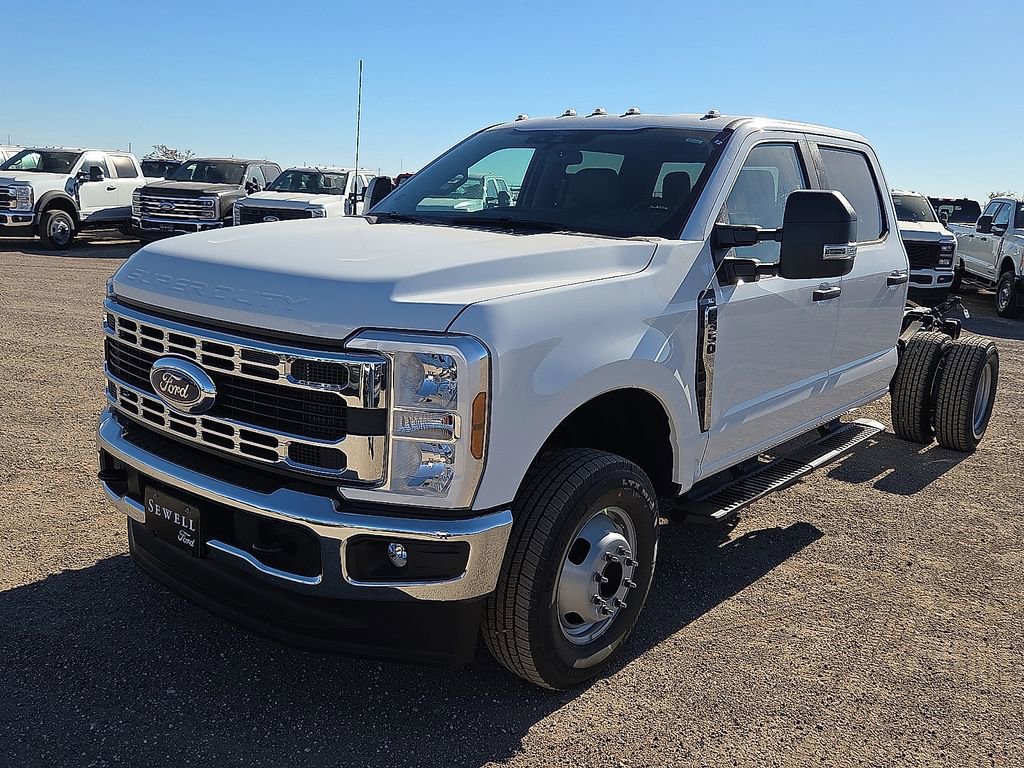 New 2026 Ford F350 XL w/ XL Chrome Package image 7