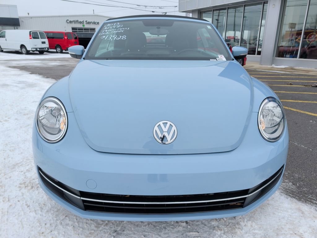Used 2013 Volkswagen Beetle TDI image 2