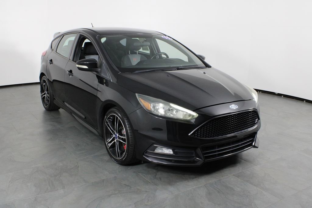 Used 2015 Ford Focus ST image 4