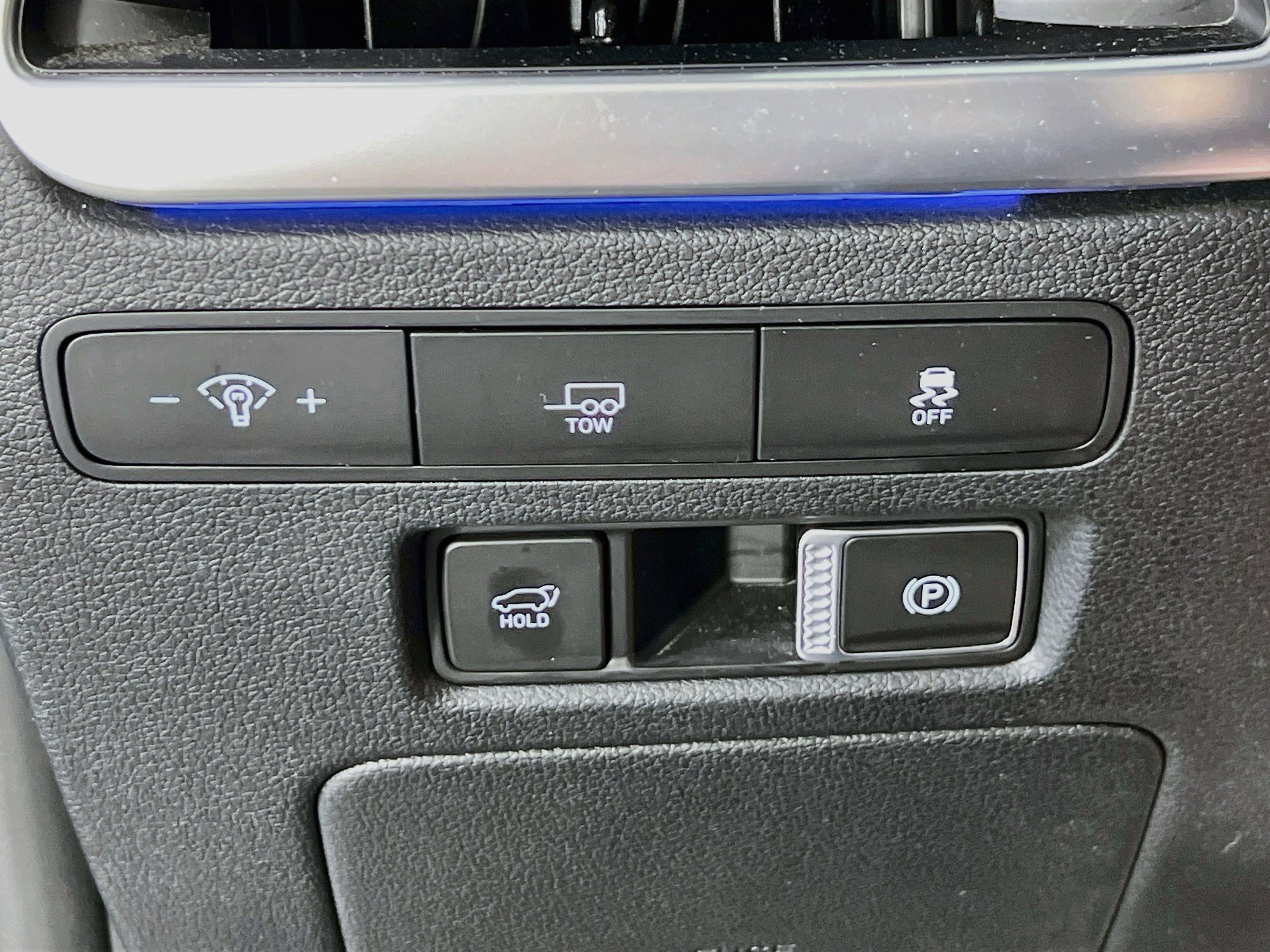 Used 2023 Hyundai Palisade Calligraphy w/ Winter Package image 10