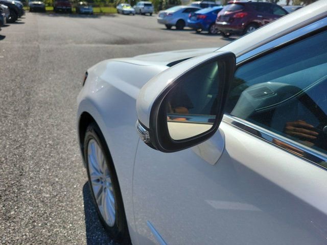 Used 2016 Lexus ES 350 w/ Accessory Package image 18