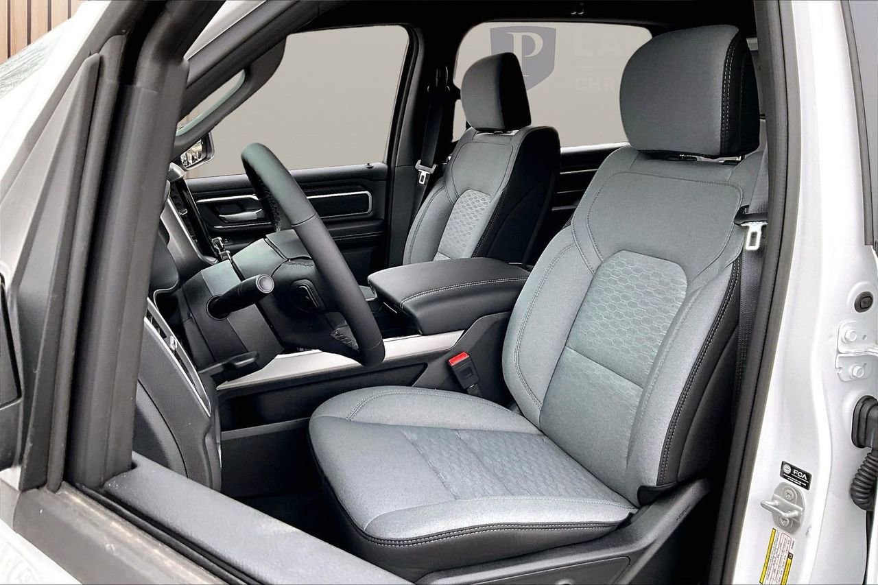 New 2026 RAM 1500 Big Horn AWD/4WD image 20