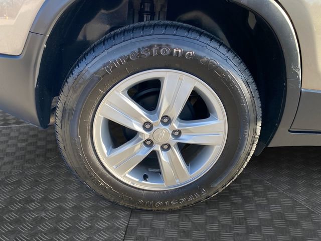 Used 2021 Chevrolet Trax LT w/ Driver Confidence Package image 35