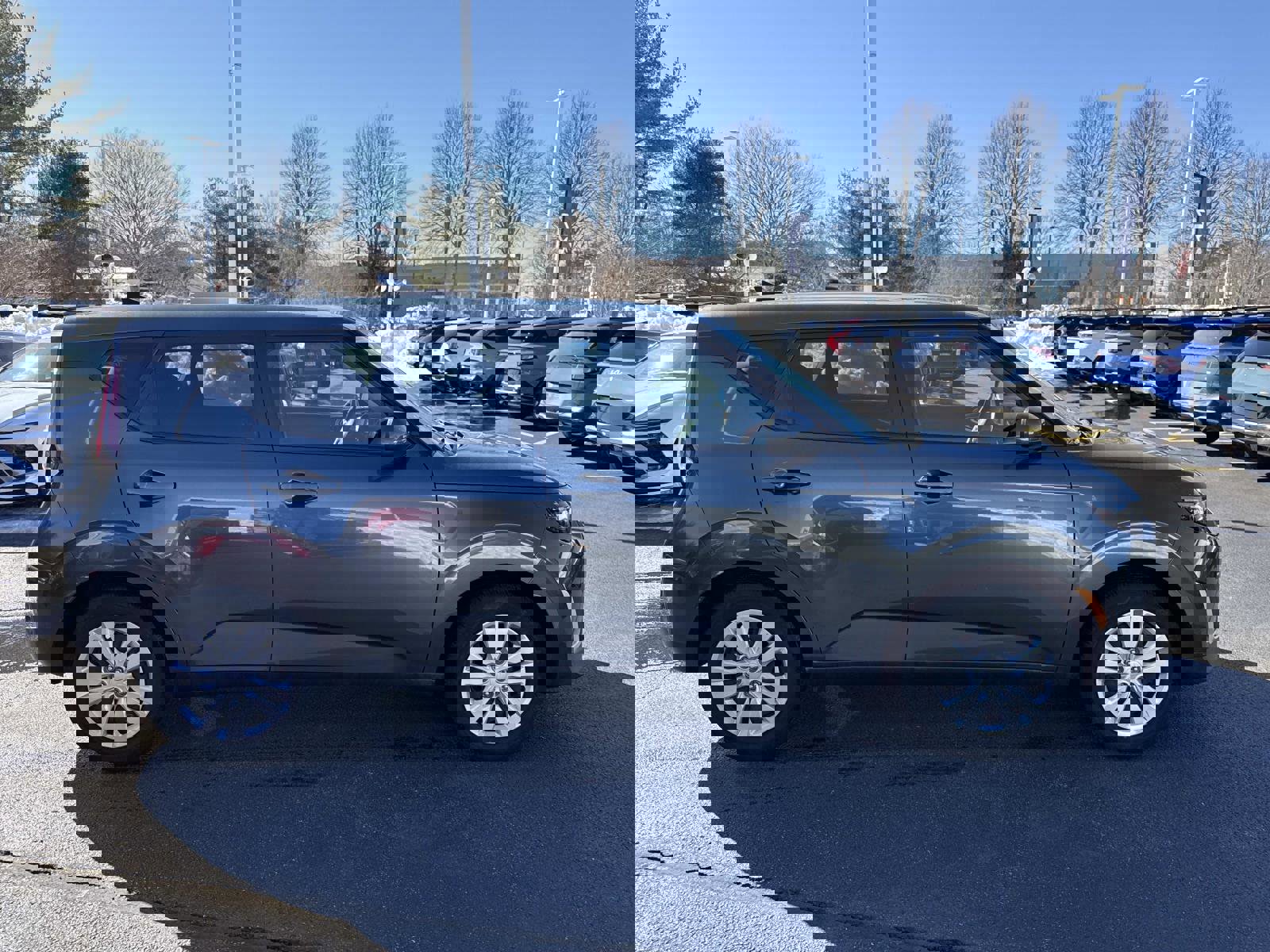 Used 2023 Kia Soul LX image 8