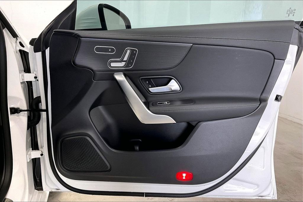 Used 2026 Mercedes-Benz CLA 250 4MATIC image 22