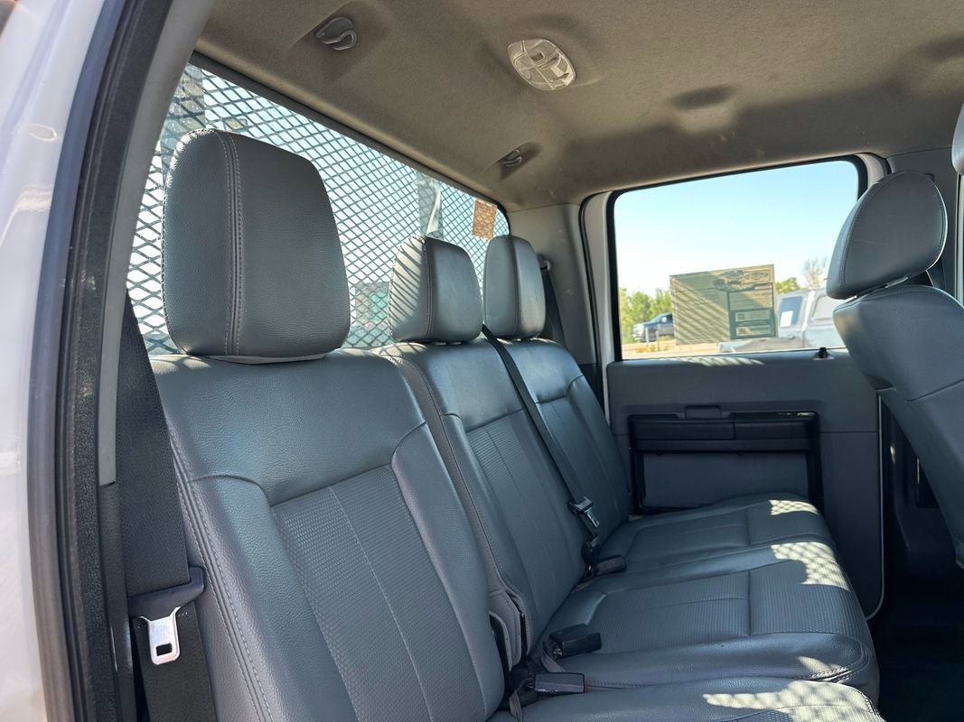 Used 2015 Ford F550 4x4 Crew Cab Super Duty w/ Power Equipment Group image 24