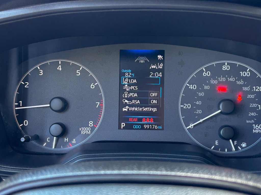 Used 2025 Toyota Corolla LE FWD image 22