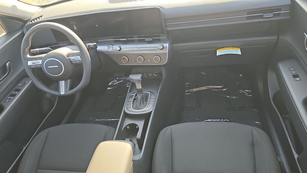New 2027 Hyundai Kona SE AWD/4WD image 12