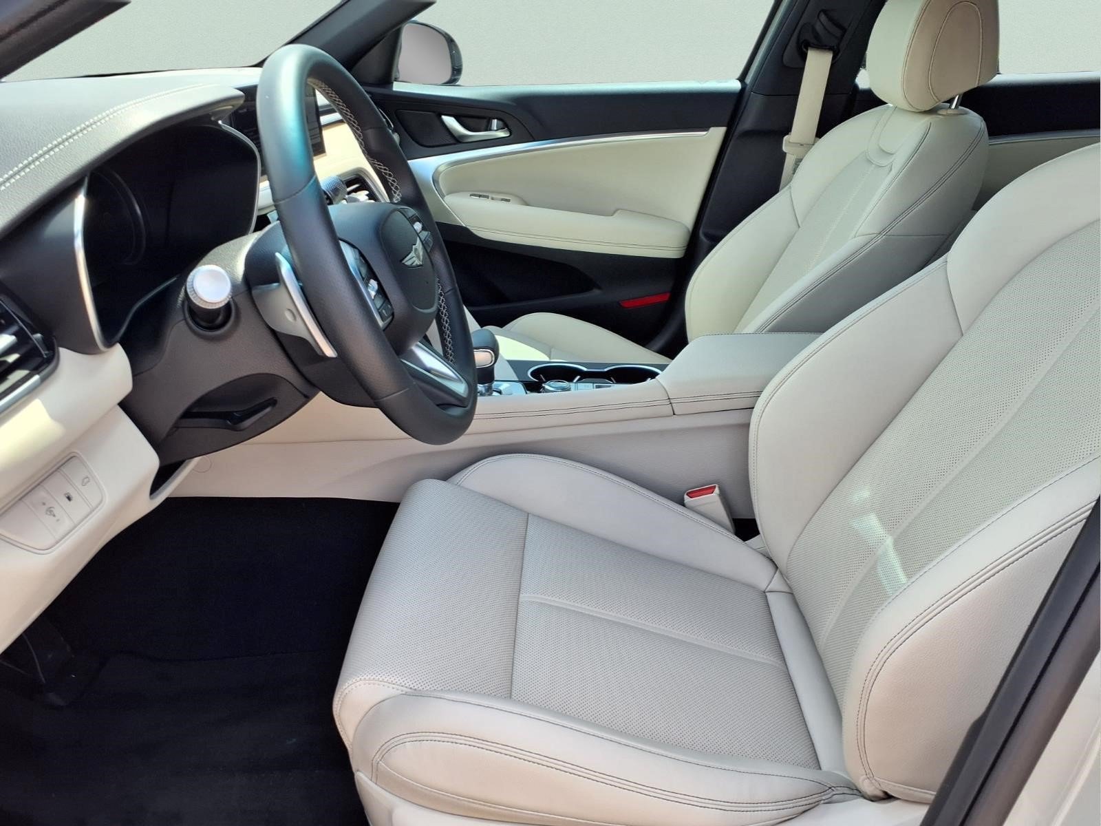 Used 2026 Genesis G70 2.5T RWD image 10