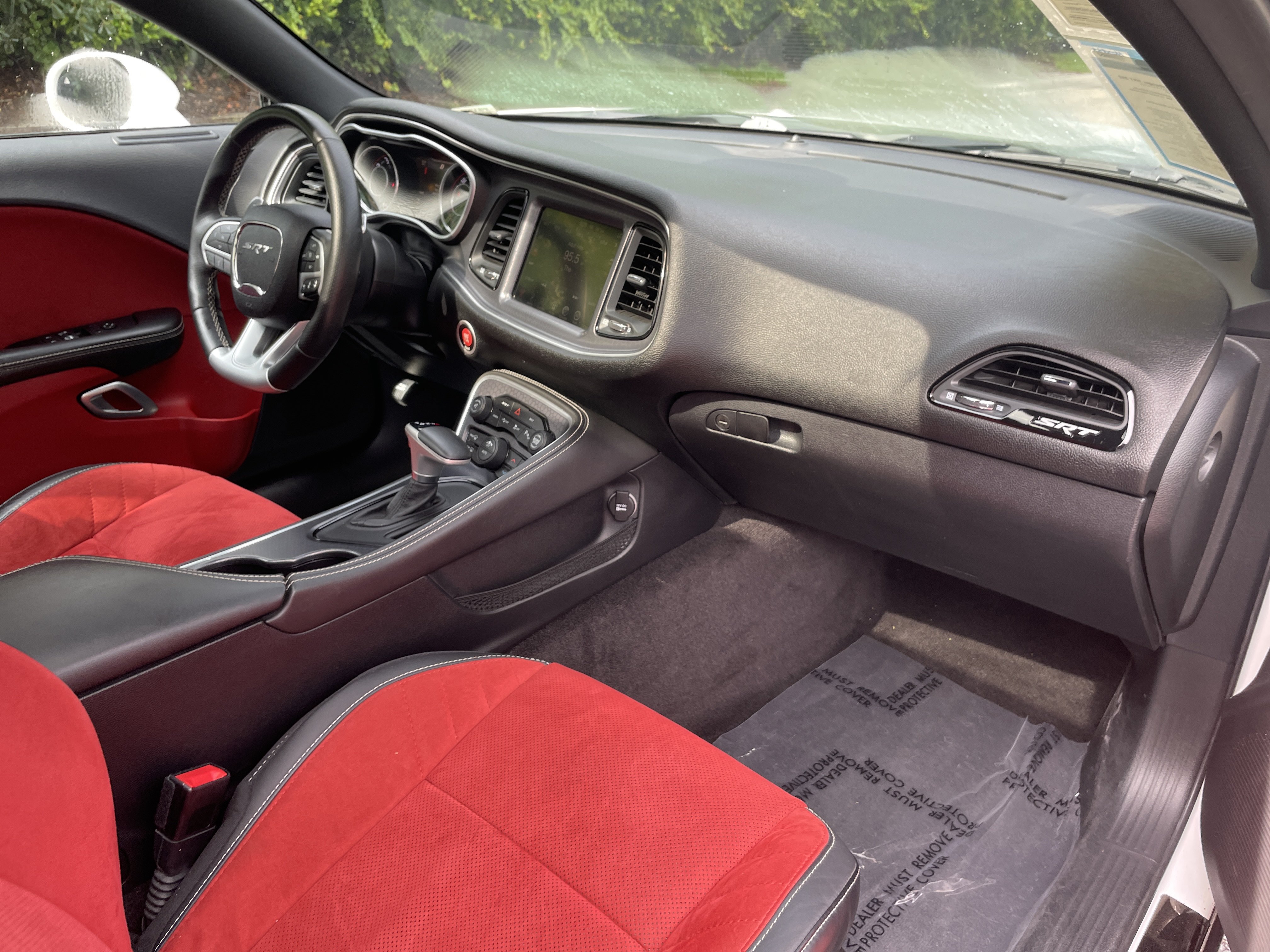Used 2016 Dodge Challenger SRT w/ Technology Group RWD image 29