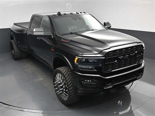 Used 2022 RAM 3500 Limited w/ Max Tow Package image 51