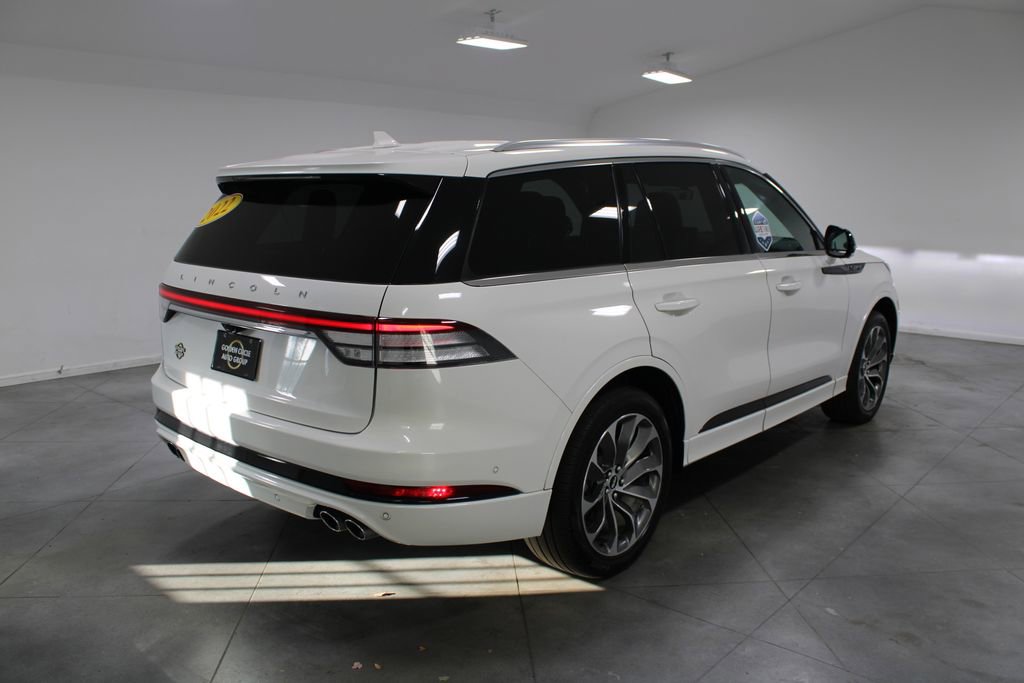 Used 2022 Lincoln Aviator Grand Touring w/ Equipment Group 301A image 9