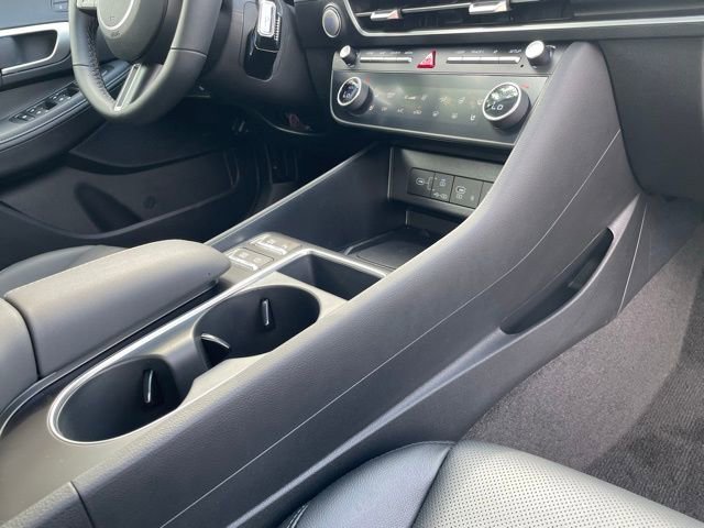 New 2025 Hyundai Sonata Limited FWD image 30