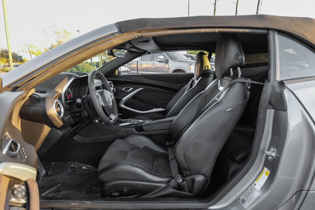 Used 2020 Chevrolet Camaro ZL1 image 35