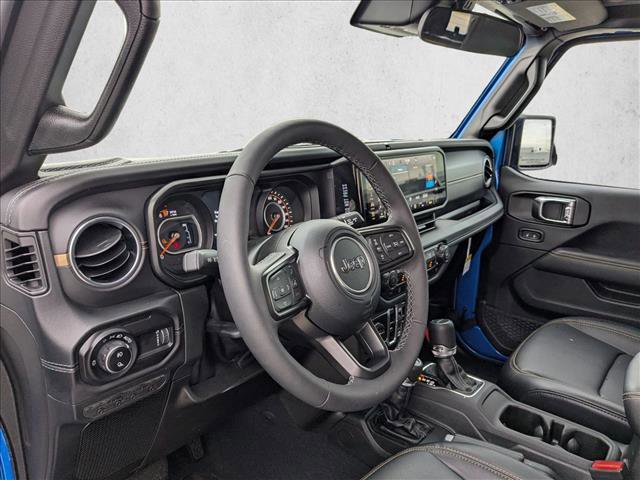 Certified 2025 Jeep Gladiator Sport image 10