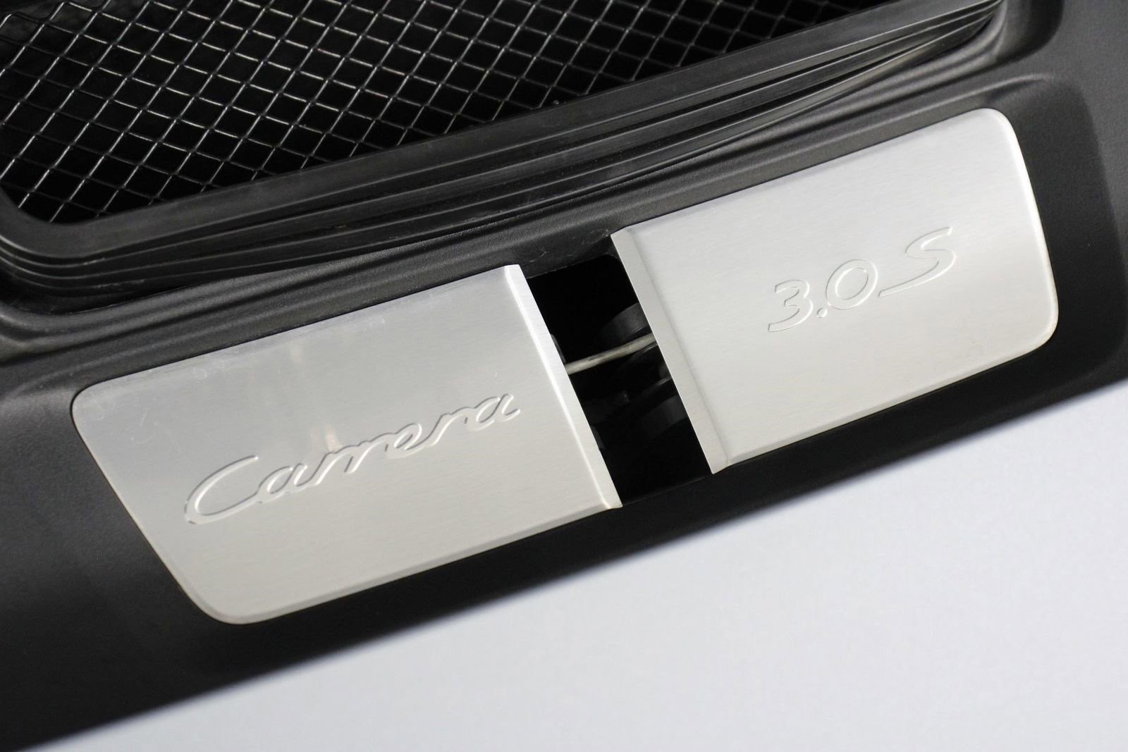 Certified 2017 Porsche 911 Carrera 4S image 26