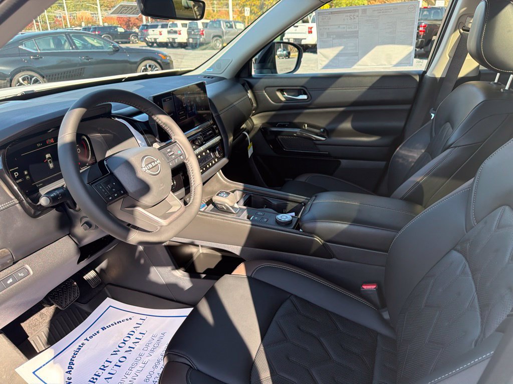 New 2026 Nissan Pathfinder Platinum AWD/4WD image 21