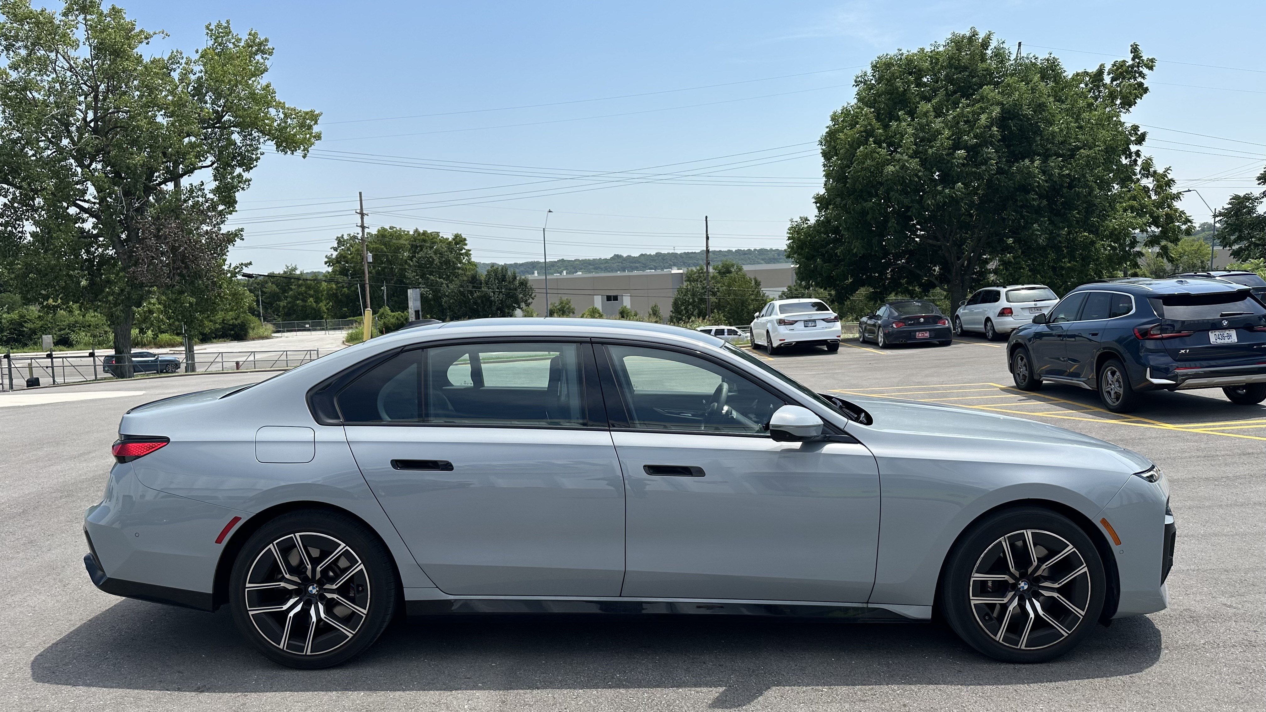 Certified 2024 BMW 760i xDrive AWD/4WD image 11