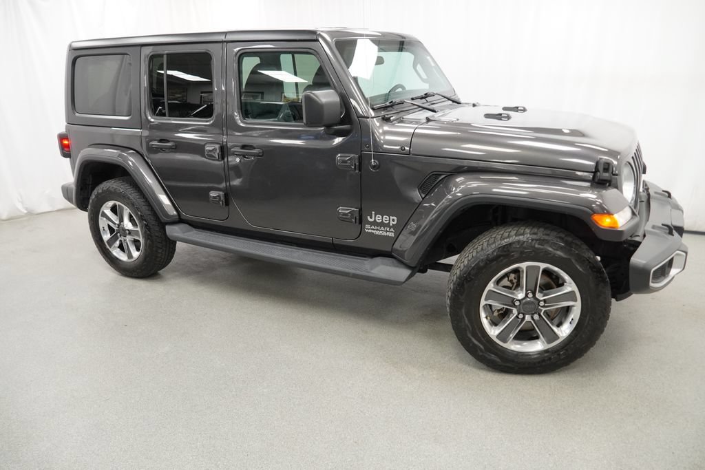 Used 2020 Jeep Wrangler Unlimited Sahara w/ Cold Weather Group AWD/4WD image 6