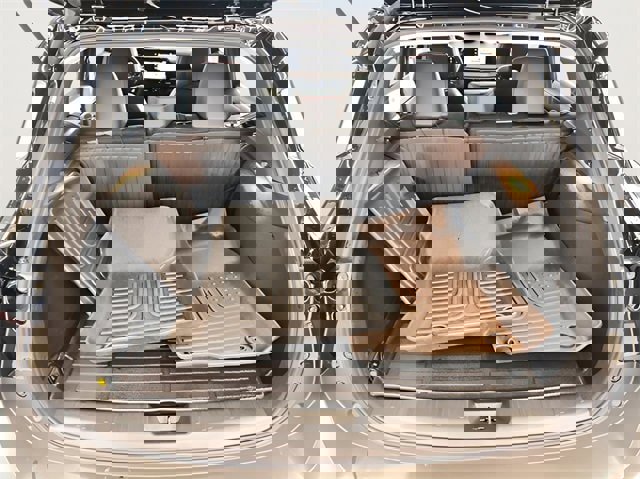 Used 2025 Nissan Kicks SR w/ SR Premium Package image 22