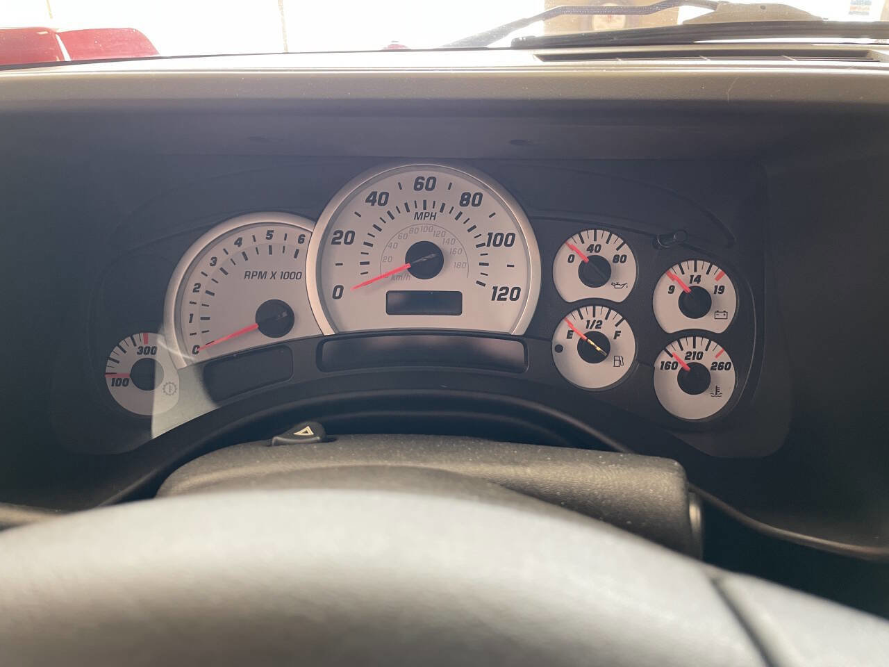 Used 2004 HUMMER H2 AWD/4WD image 26
