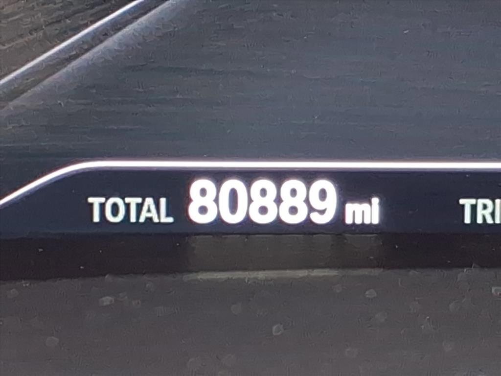 Used 2019 BMW M550i xDrive w/ Premium Package image 24