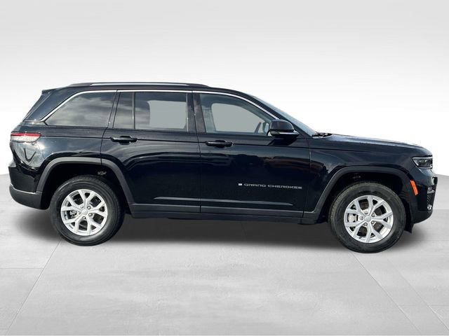 Used 2023 Jeep Grand Cherokee Limited image 8