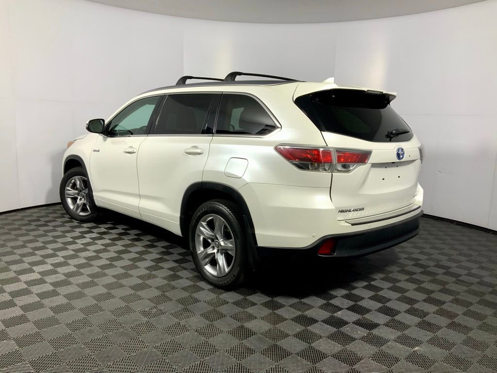 Used 2016 Toyota Highlander Limited Platinum image 9