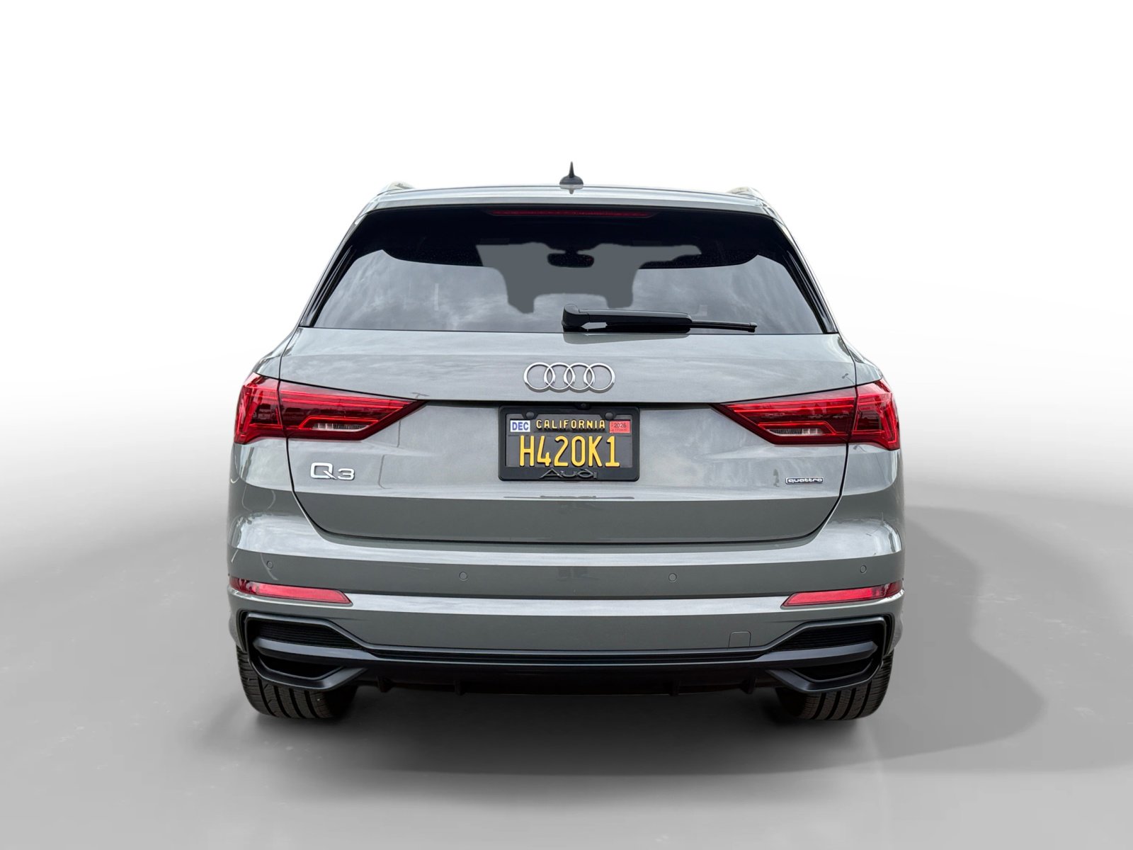 Used 2020 Audi Q3 2.0T Premium Plus w/ Premium Plus Package image 4