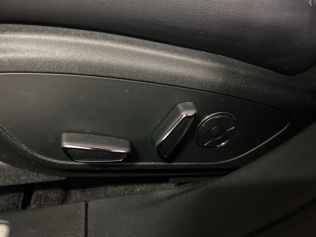 Used 2018 Lincoln MKZ Reserve w/ Technology Package image 24