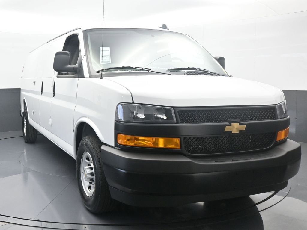 New 2025 Chevrolet Express 2500 Extended w/ Driver Convenience Package image 9