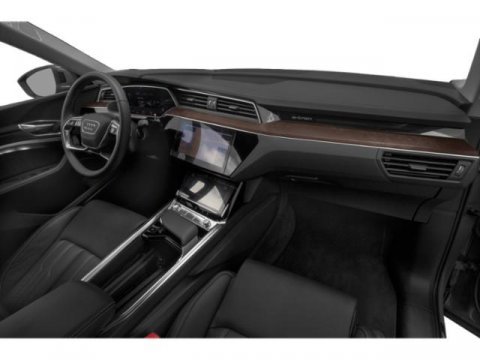 Used 2021 Audi e-tron Premium w/ Convenience Plus Package AWD/4WD image 15
