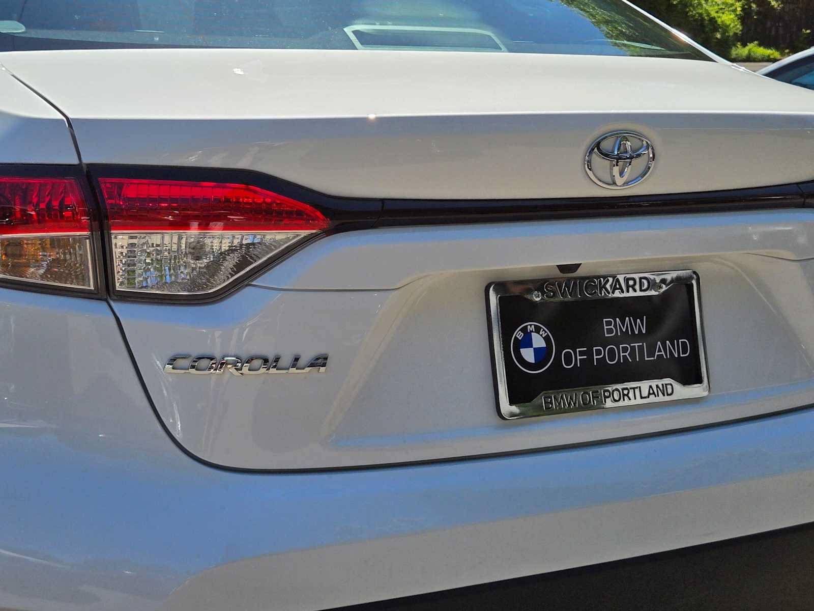 Used 2026 Toyota Corolla LE FWD image 14