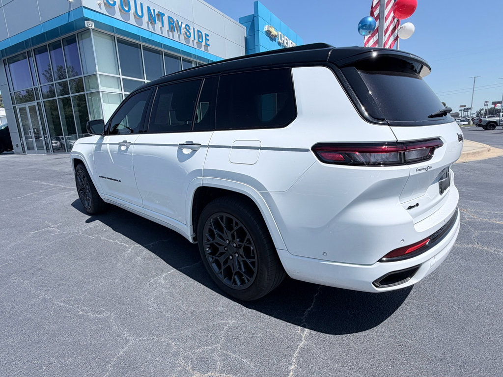 Used 2024 Jeep Grand Cherokee L Summit w/ High Altitude Package AWD/4WD image 7