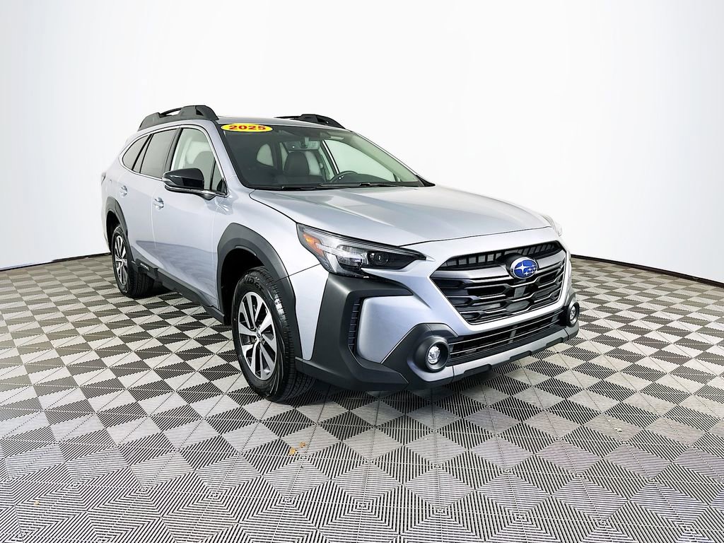 Certified 2025 Subaru Outback Premium w/ Popular Package #1A AWD/4WD image 2