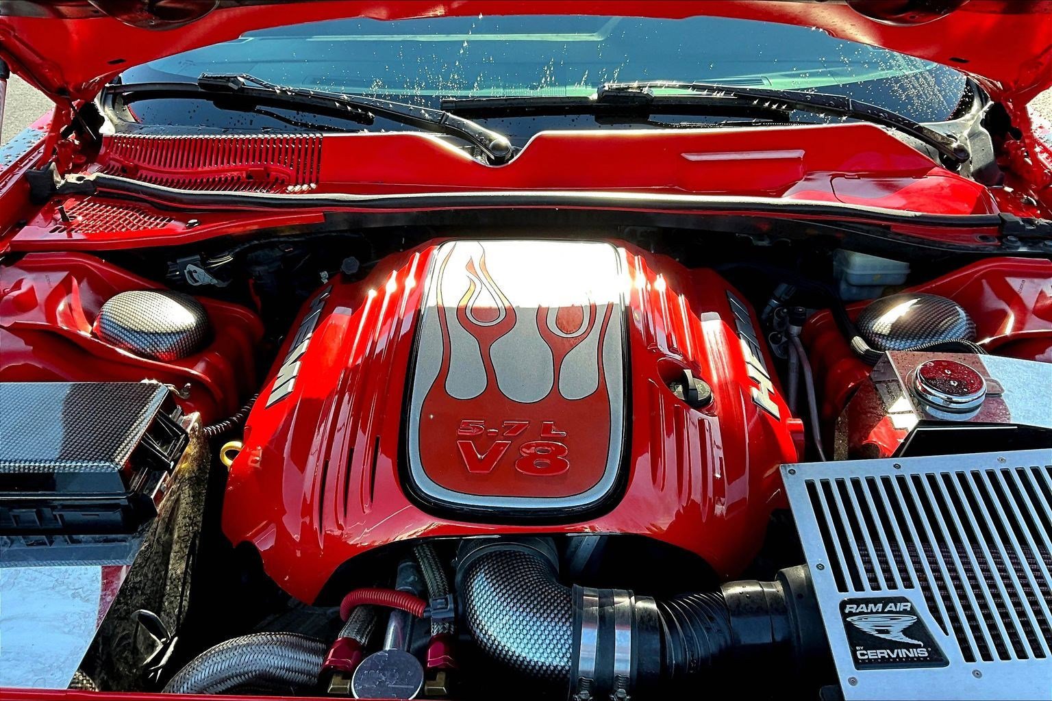 Used 2010 Dodge Challenger R/T RWD image 29