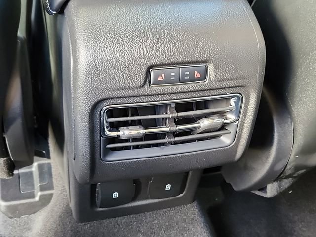 New 2025 Lincoln Corsair Reserve w/ Equipment Group 202A image 11