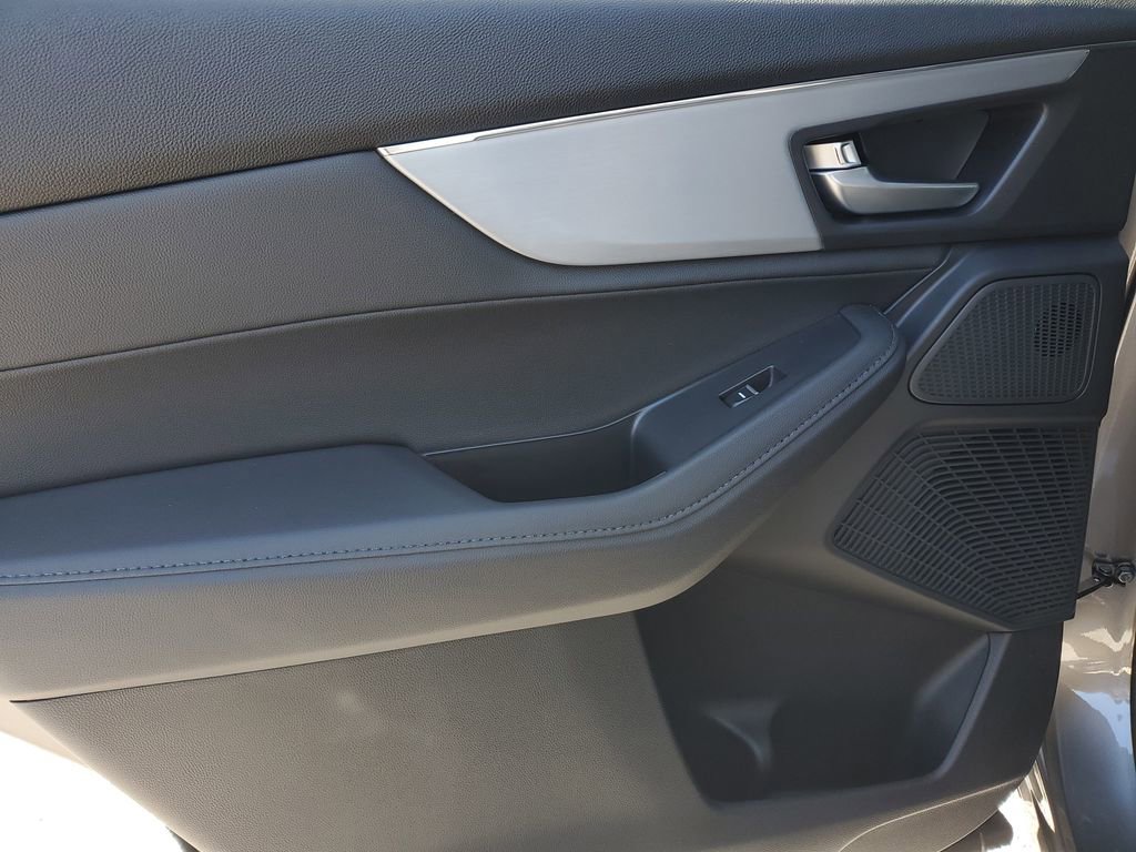 New 2026 Acura MDX Base image 16