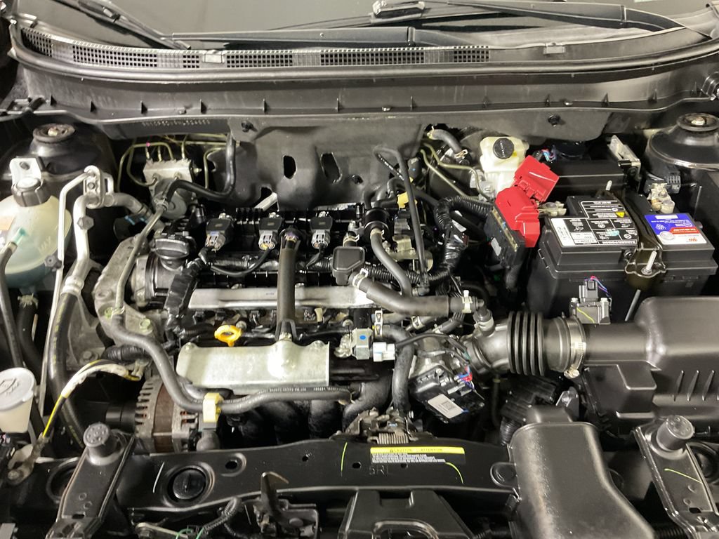 Used 2021 Nissan Kicks SR w/ SR Premium Package FWD image 25