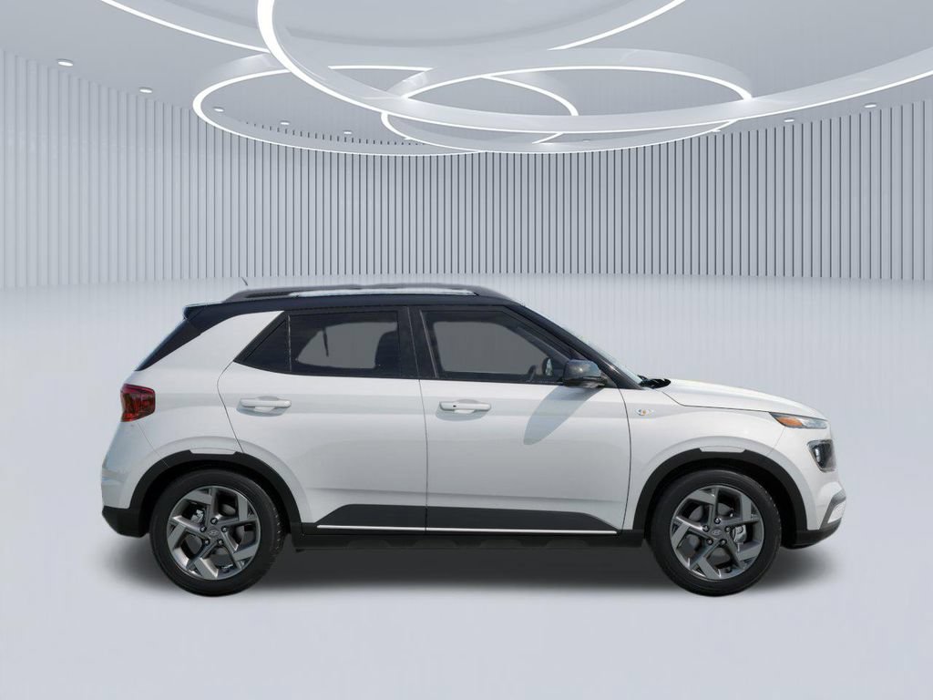 New 2026 Hyundai Venue SEL FWD image 7