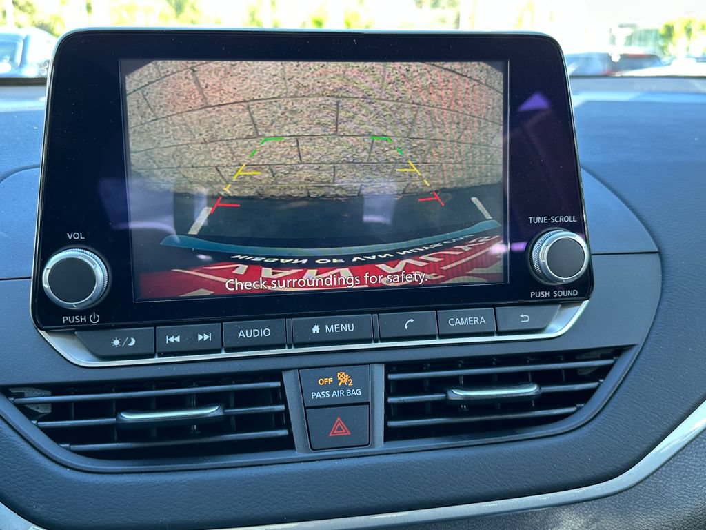 Used 2025 Nissan Altima 2.5 S FWD image 30