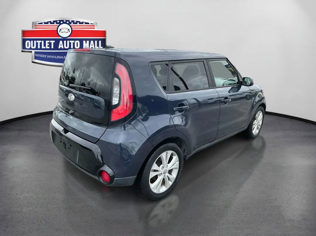 Used 2016 Kia Soul + w/ Audio Package FWD image 3
