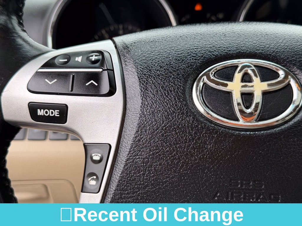 Used 2013 Toyota Highlander SE AWD/4WD image 23