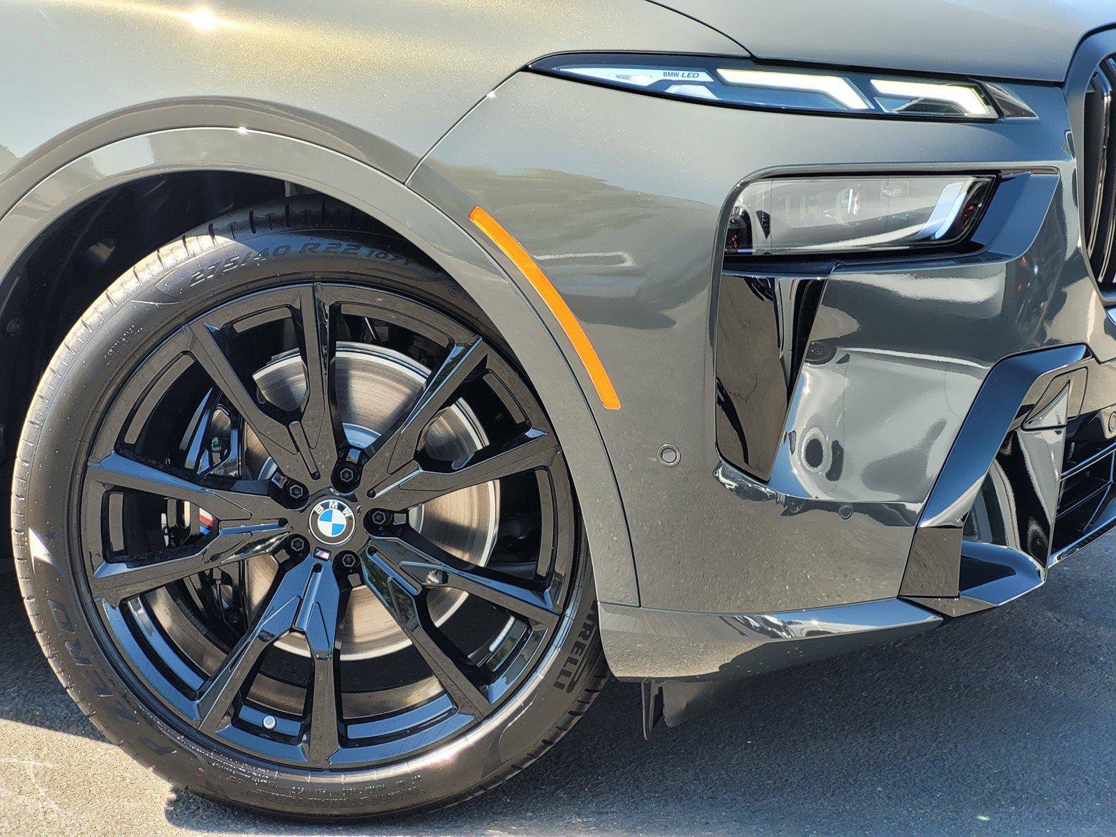 New 2027 BMW X7 M60i AWD/4WD image 7