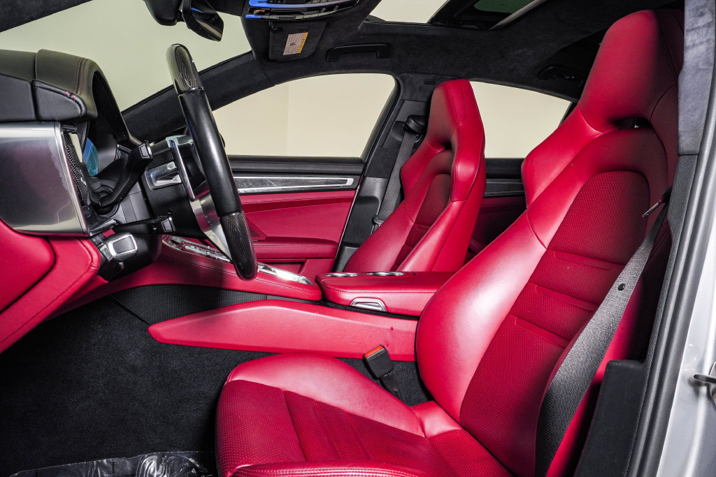Used 2019 Porsche Panamera GTS AWD/4WD image 19