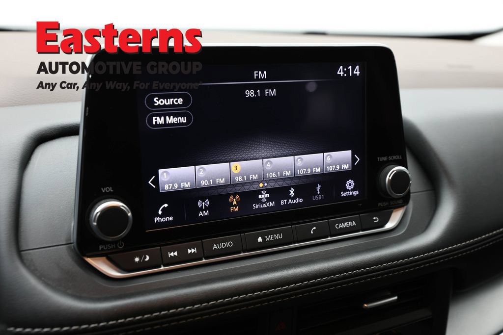 Used 2023 Nissan Rogue SV AWD/4WD image 18