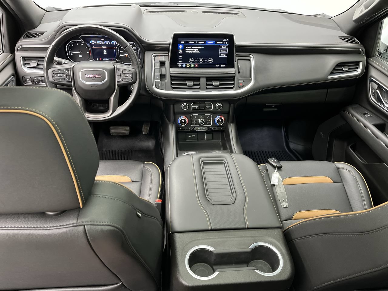 Certified 2021 GMC Yukon XL AT4 w/ Technology Package AWD/4WD image 4