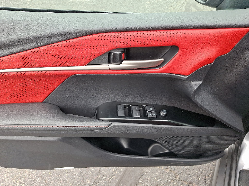 Used 2026 Toyota Camry XSE FWD image 13