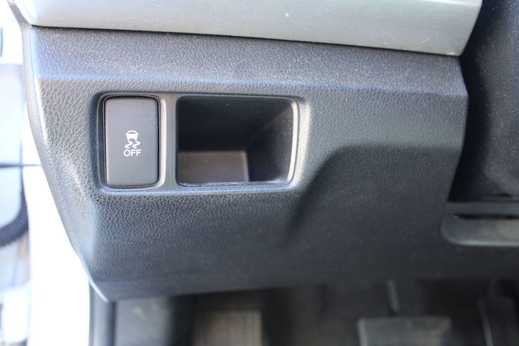 Used 2015 Honda Crosstour EX image 25